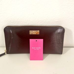 Kate spade Bixby place Neda Chocolate Cherry Patent Leather Wallet
